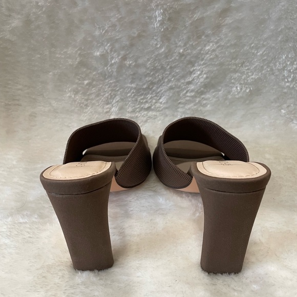 Never Been Worn Fashion Nova Mocha Brown Heeled Mules - Picture 5 of 6